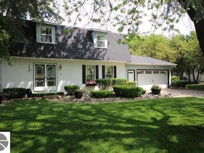 1535 S Lynnwood Dr, Mount Pleasant, MI, 48858