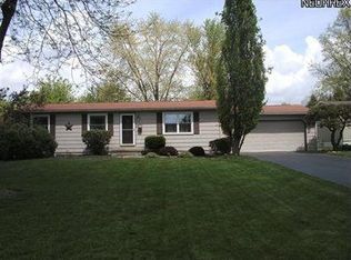 595 Santa Monica Cir, Youngstown, OH