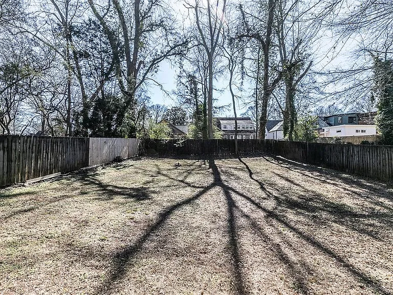 518 Erin Ave SW — Photo 38