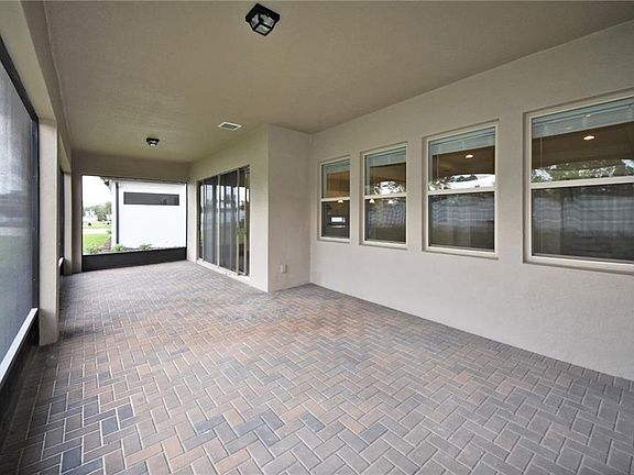 4th image of 10903 Citron Oaks Dr