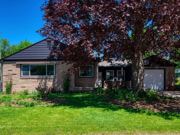 2916 W Valanna COURT, Milwaukee, WI 53209
