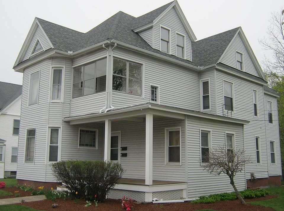 Building Photo 3