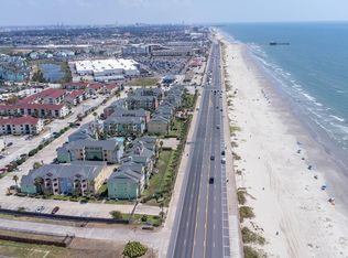 7000 Seawall Blvd APT 613, Galveston, TX 77551