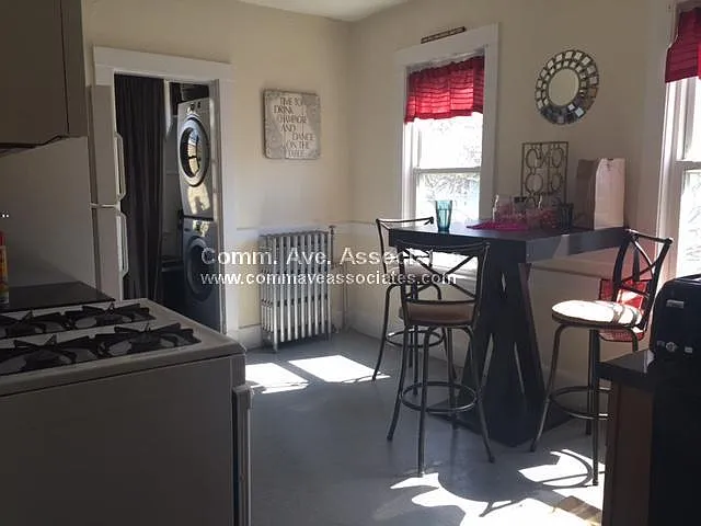 46 Tremont St #2 — Photo 2
