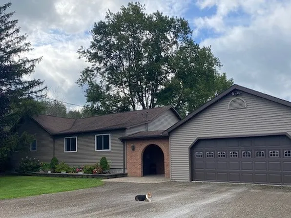 2712 Pine Ridge Rd, Canastota, NY 13032