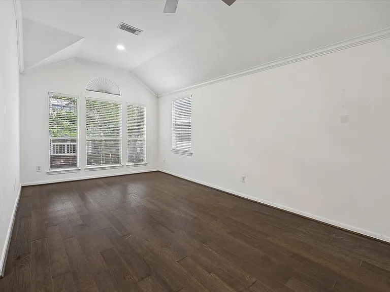 1212 W Alabama St — Photo 10