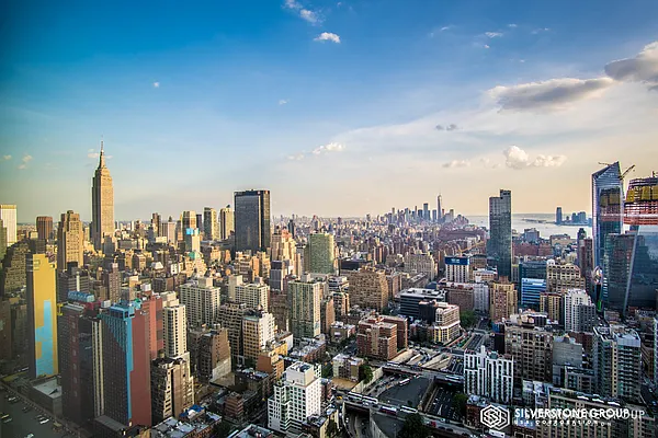 Rented by Silverstone Group USA Corp. | media 50