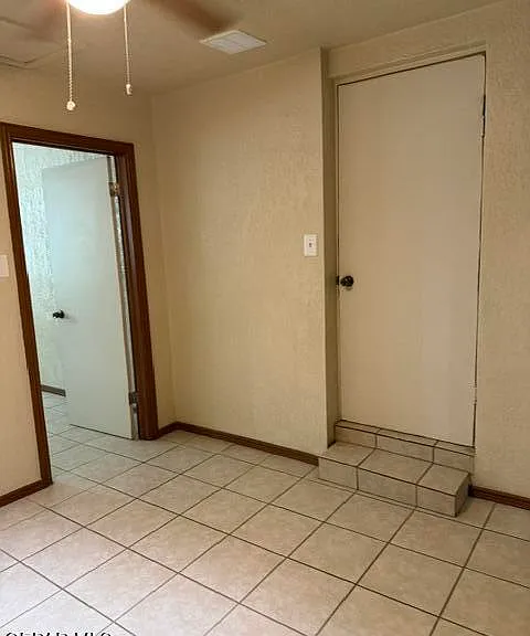 401 Ramona Ave — Photo 8