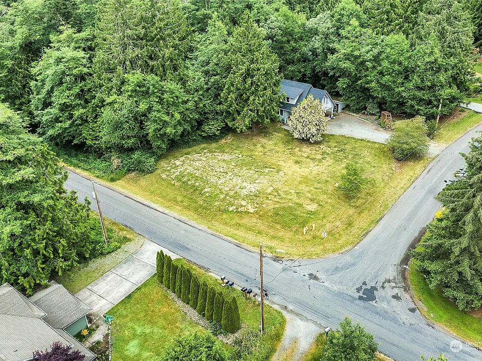 1st image of 5450 NE Birch Court