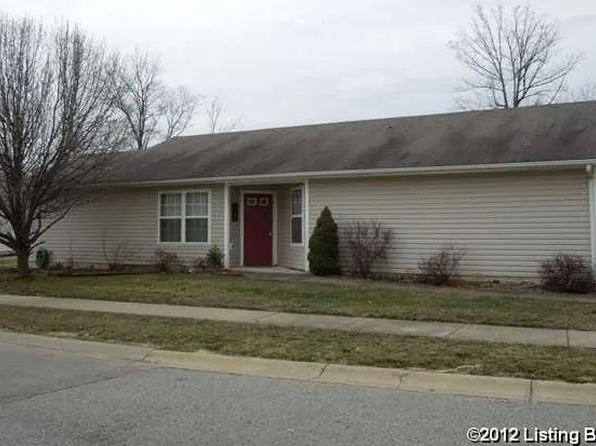 6322 Cottage Field Cir, Louisville, KY 40218