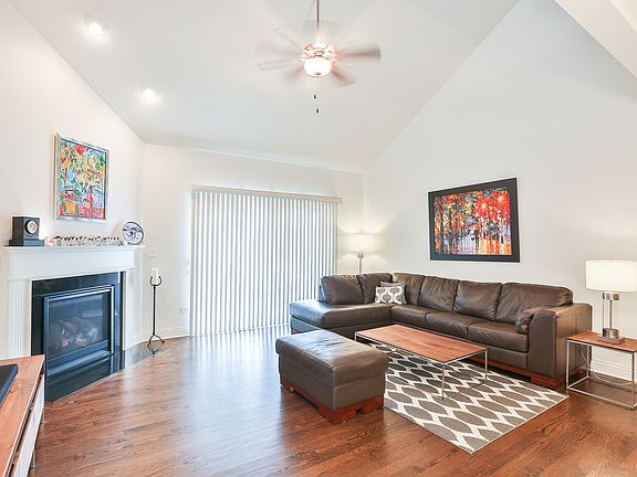 2nd image of 9433 Rich Ln