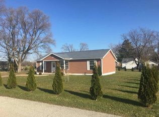 313 N Columbia St, Boswell, IN 47921