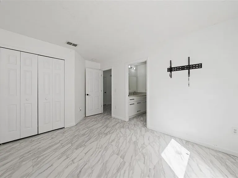 2608 Brandywine Ct — Photo 21