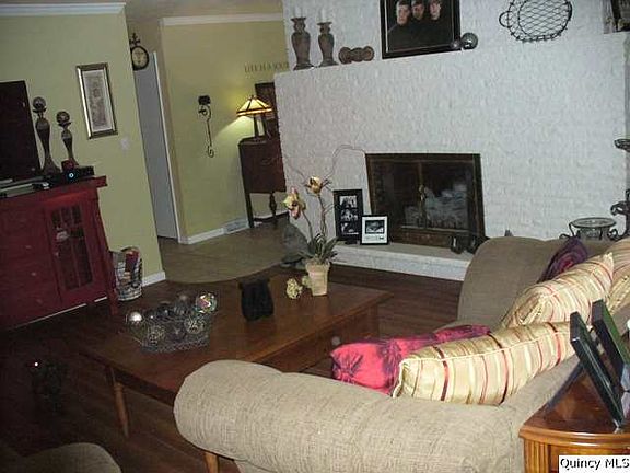 Home for Sale in Quincy, IL $177,900