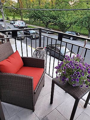 4th image of 9222 Skidmore Ave #2