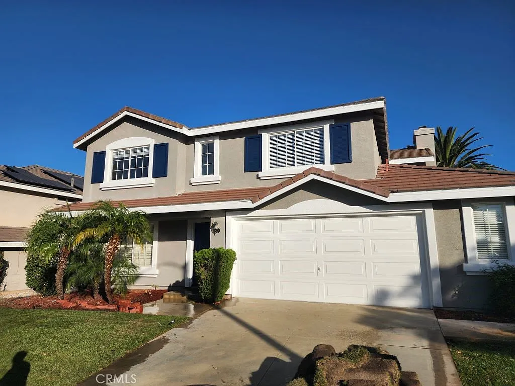 4 bed, 2.5 bath, 2764 sqft, $4,050 — Photo 1