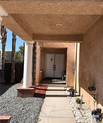 3rd image of 39829 Via Castana