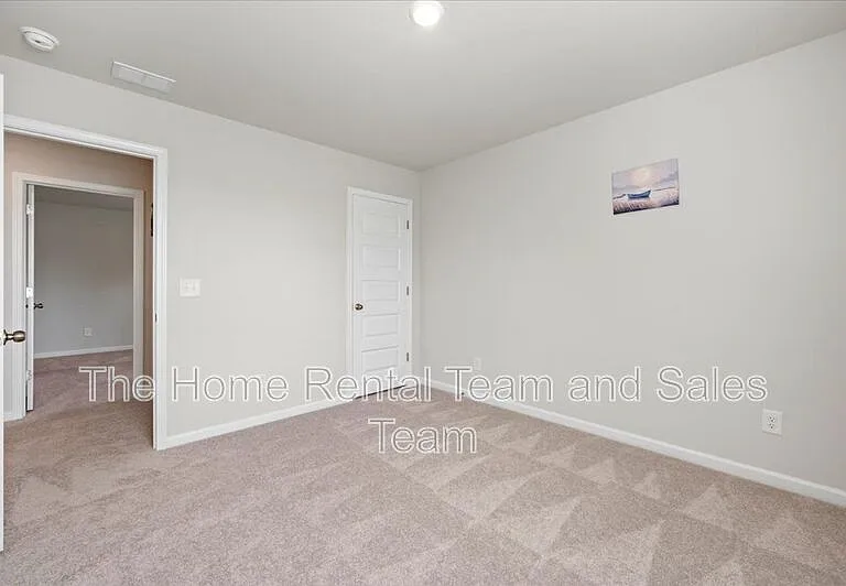 142 Bottlebrush Dr — Photo 38