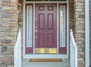 4 Hundt Pl, West Orange, NJ 07052