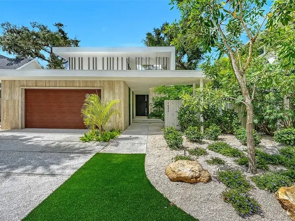 1642 Bahia Vista St, Sarasota, FL 34239