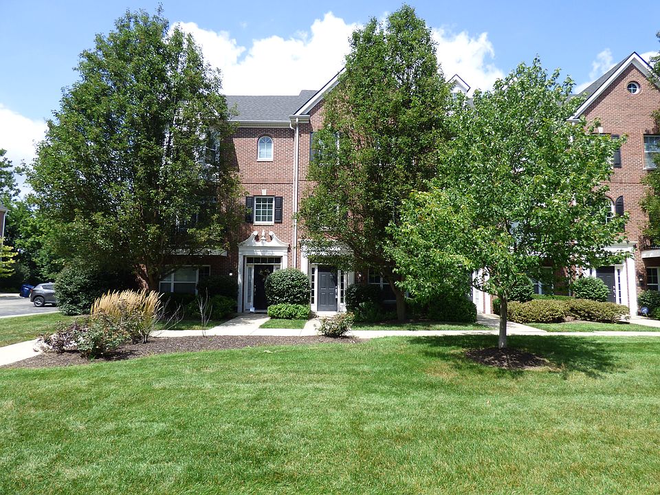 Front of Townhome