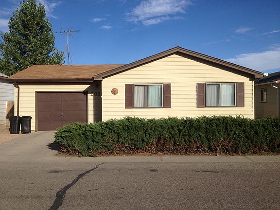 2nd image of 2034 Wedgewood Dr