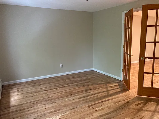 Rented by Owner | media 12