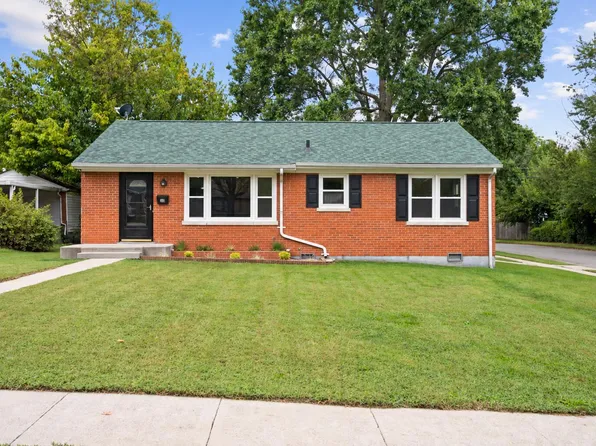546 Freeman Dr, Lexington, KY 40505