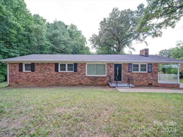 1001 N 6th St, Bessemer City, NC 28016