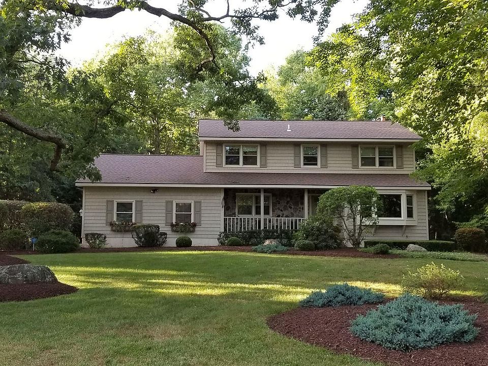 1st image of 1 Royal Oak Dr