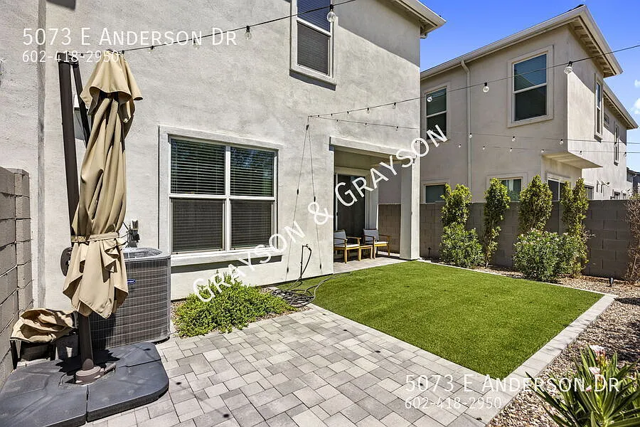 3 bed, 2.5 bath, 1958 sqft, $3,200 — Photo 3