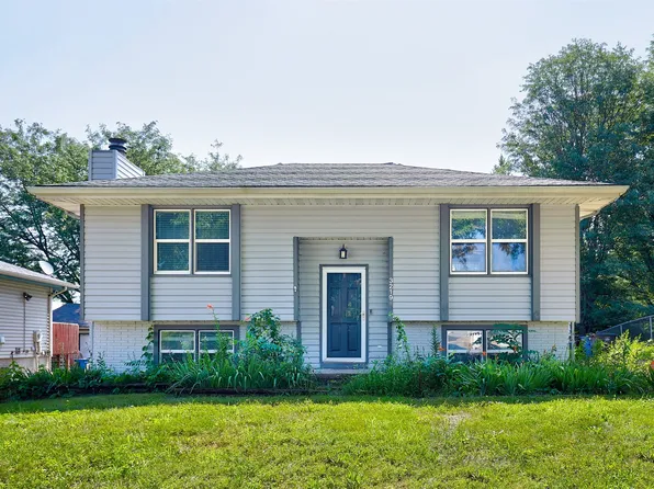 3219 SE 21st St, Des Moines, IA 50320