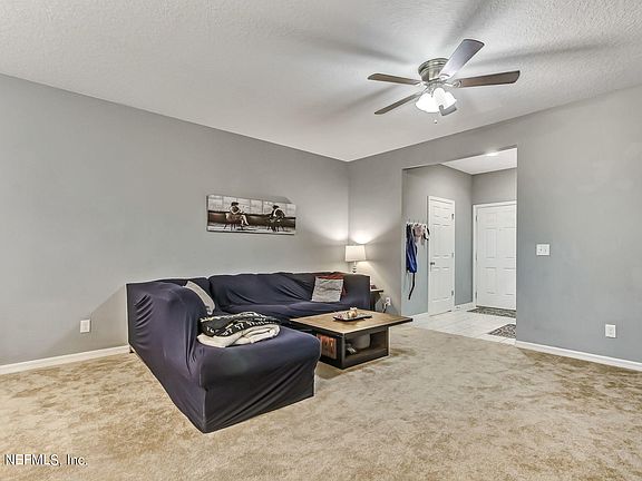 5th image of 7004 Buroak Ct