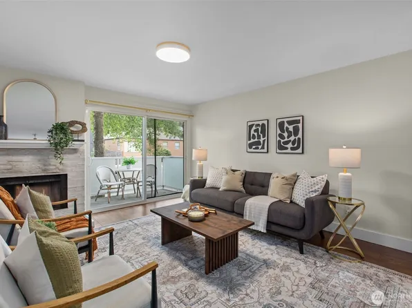 8800 20th Avenue NE #B208, Seattle, WA 98115