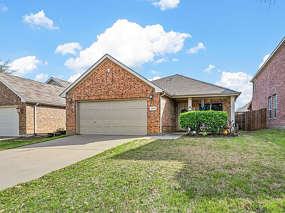 3rd image of 3505 Versante Dr