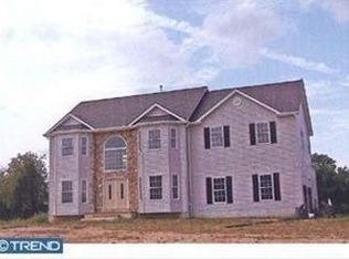 23 Edwards Dr, Wrightstown, NJ 08562