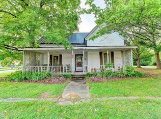 180 C S Floyd Rd, Loganville, GA 30052