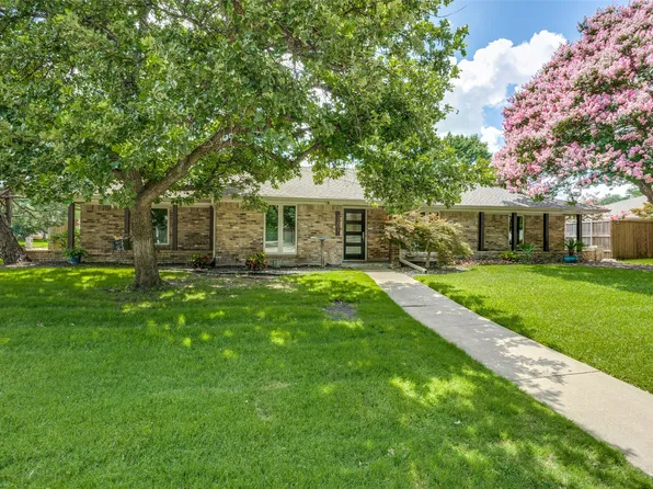 3201 Canyon Creek Dr, Richardson, TX 75080
