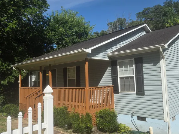 2824 Delrose Dr, Knoxville, TN 37914