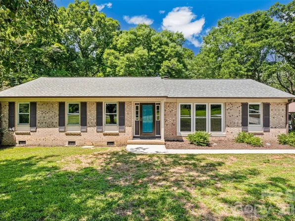 3355 Kingsfield Rd, Rock Hill, SC 29732
