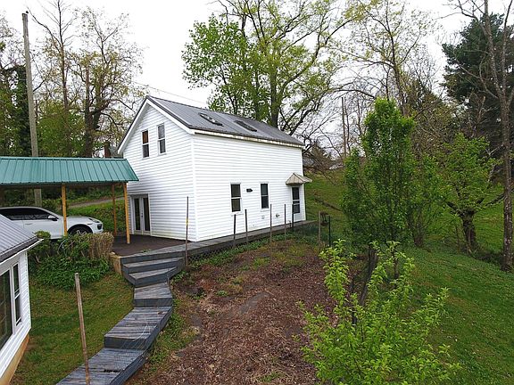 5th image of 934 Hill Ave
