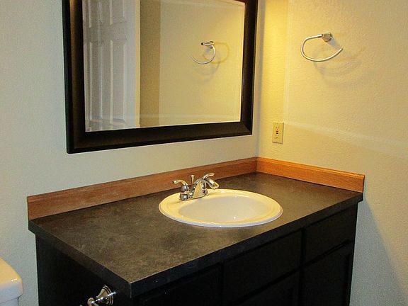 4th image of 7625 51st Ave NE #1