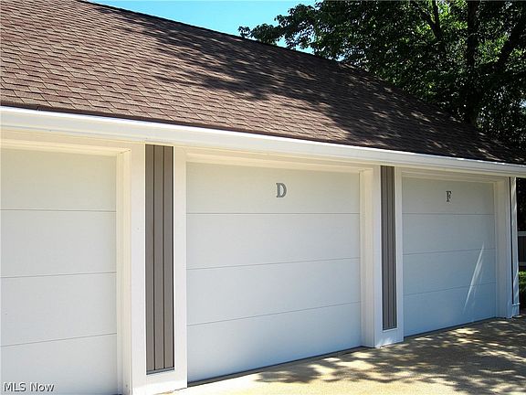 4th image of 227 Portage Lakes Dr