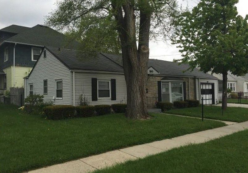 1st image of 580 Stoker Dr