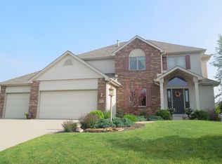 10207 Buttonwood Pass, Leo, IN 46765