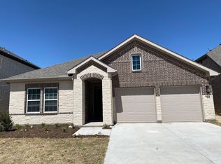 1612 Pine Valley Dr, Haslet, TX 76052