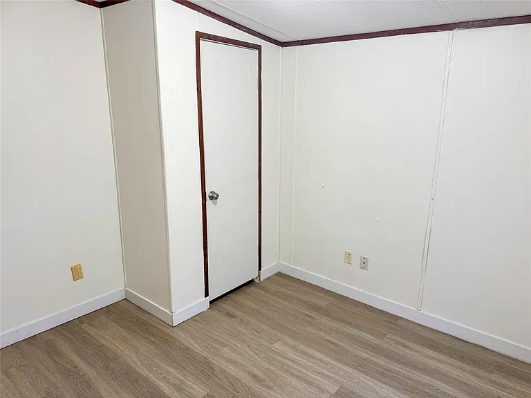 39 County Road 3478 — Photo 16