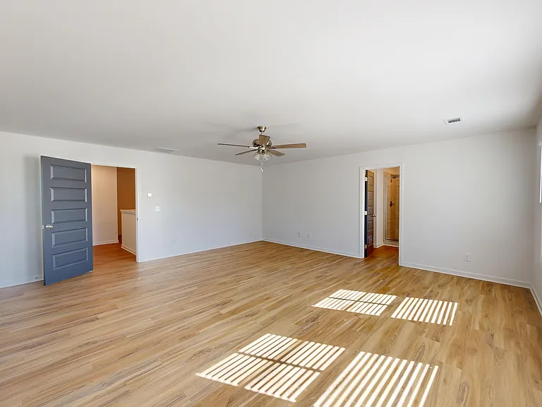 Quinn Residences at Dorchester Place — Photo 168