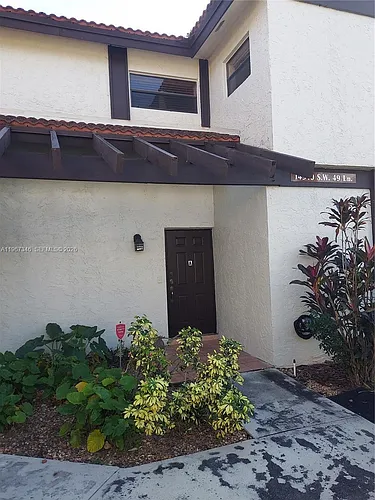 14940 SW 49th Ln #8A Photo 1