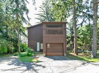 1189 Academic Way, Haslett, MI 48840